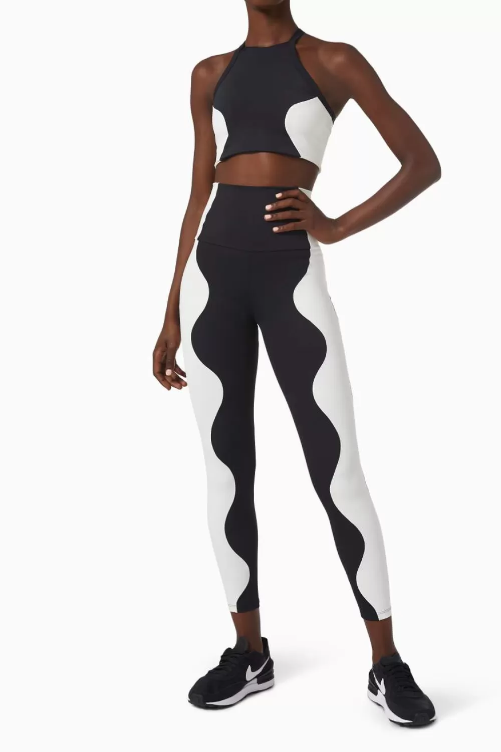 Woman Port de Bras Tops | Bubble Top Black / Chantilly