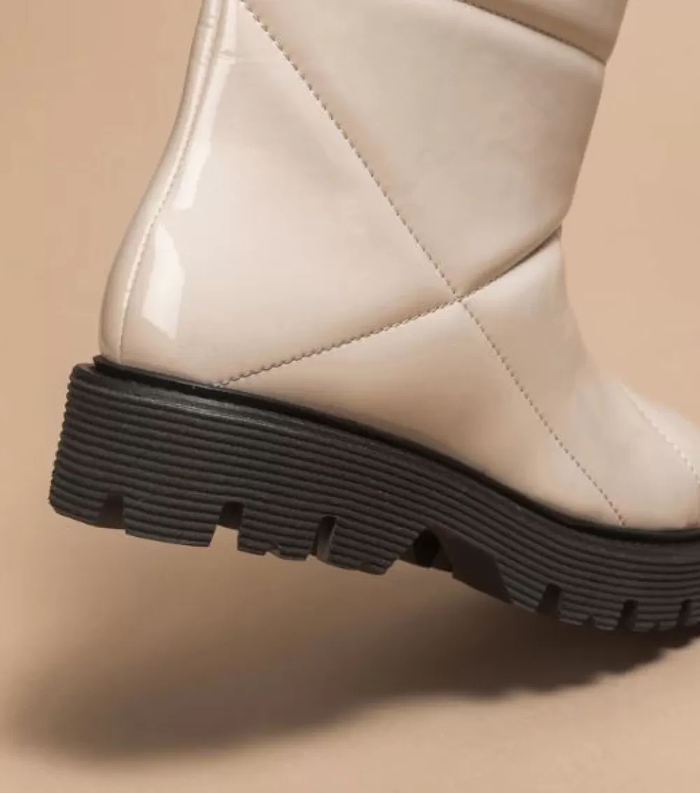 Woman O2monde Shoes | Damu Quilted Patent Vegan Bootie Cammeo