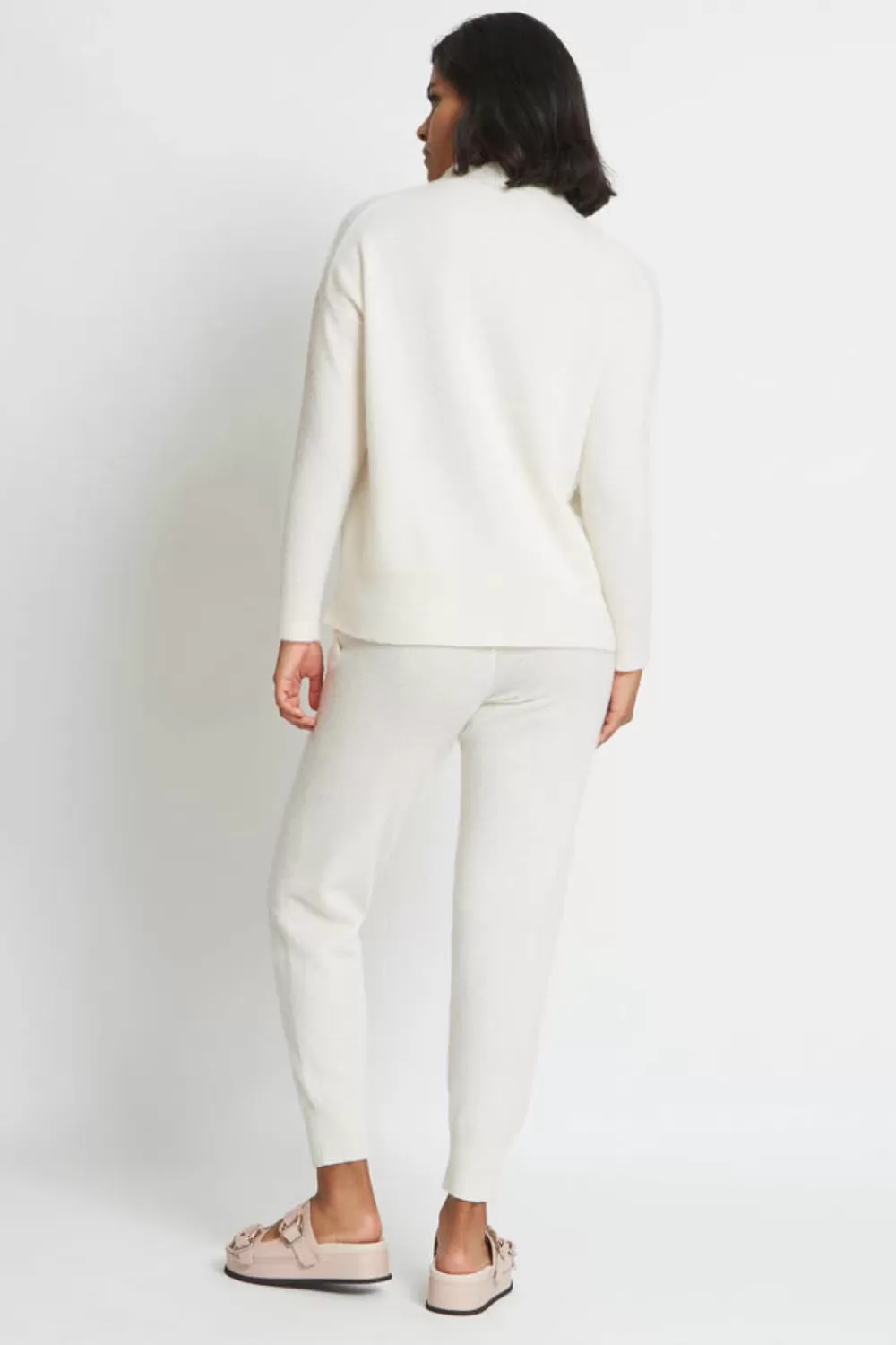 Woman Santicler Knitwear | Farah Twist Neckband Cashmere Sweater In Sugar
