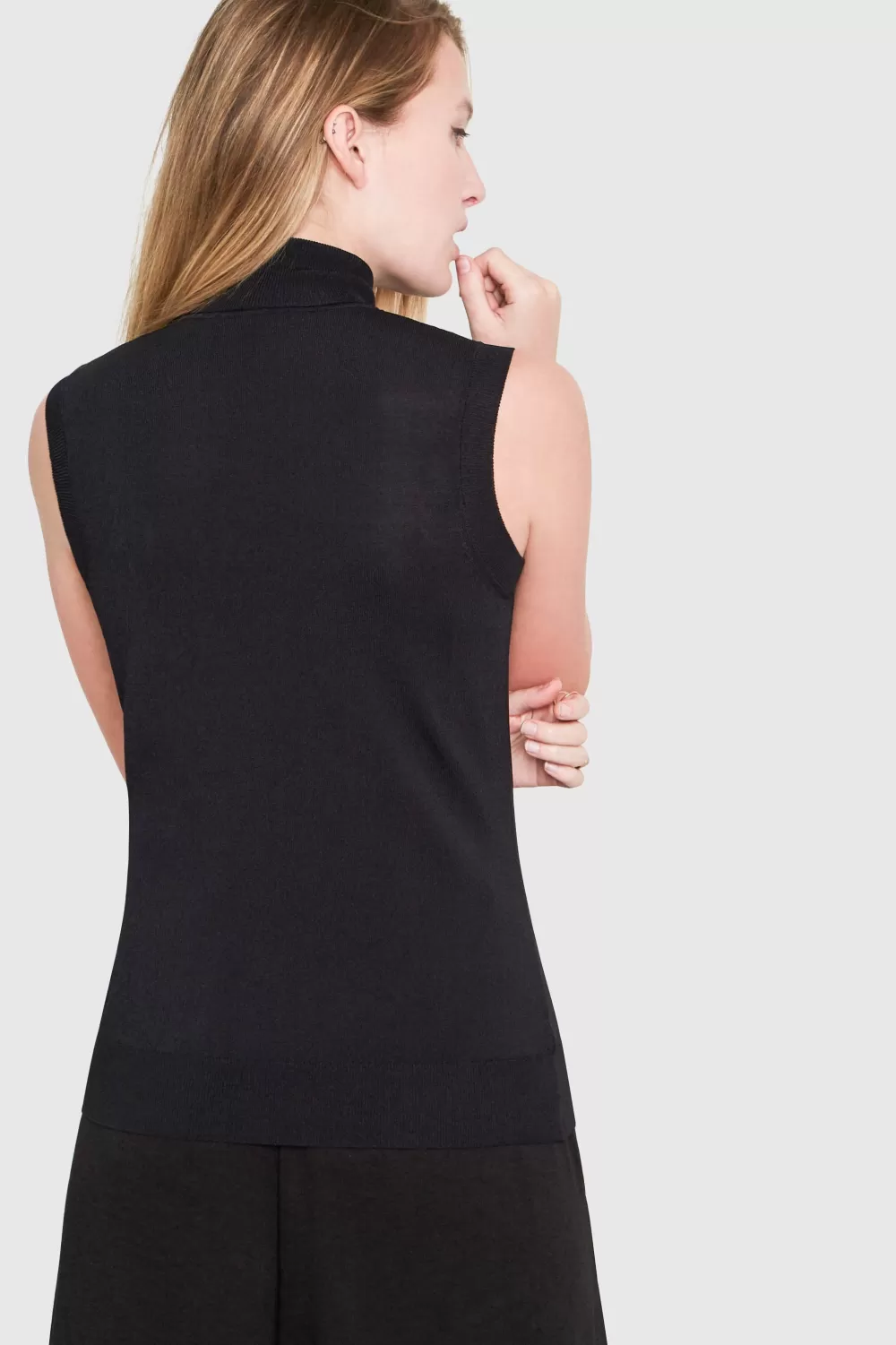 Woman Santicler Knitwear | Hepburn Sleeveless Viscose Sweater In Black