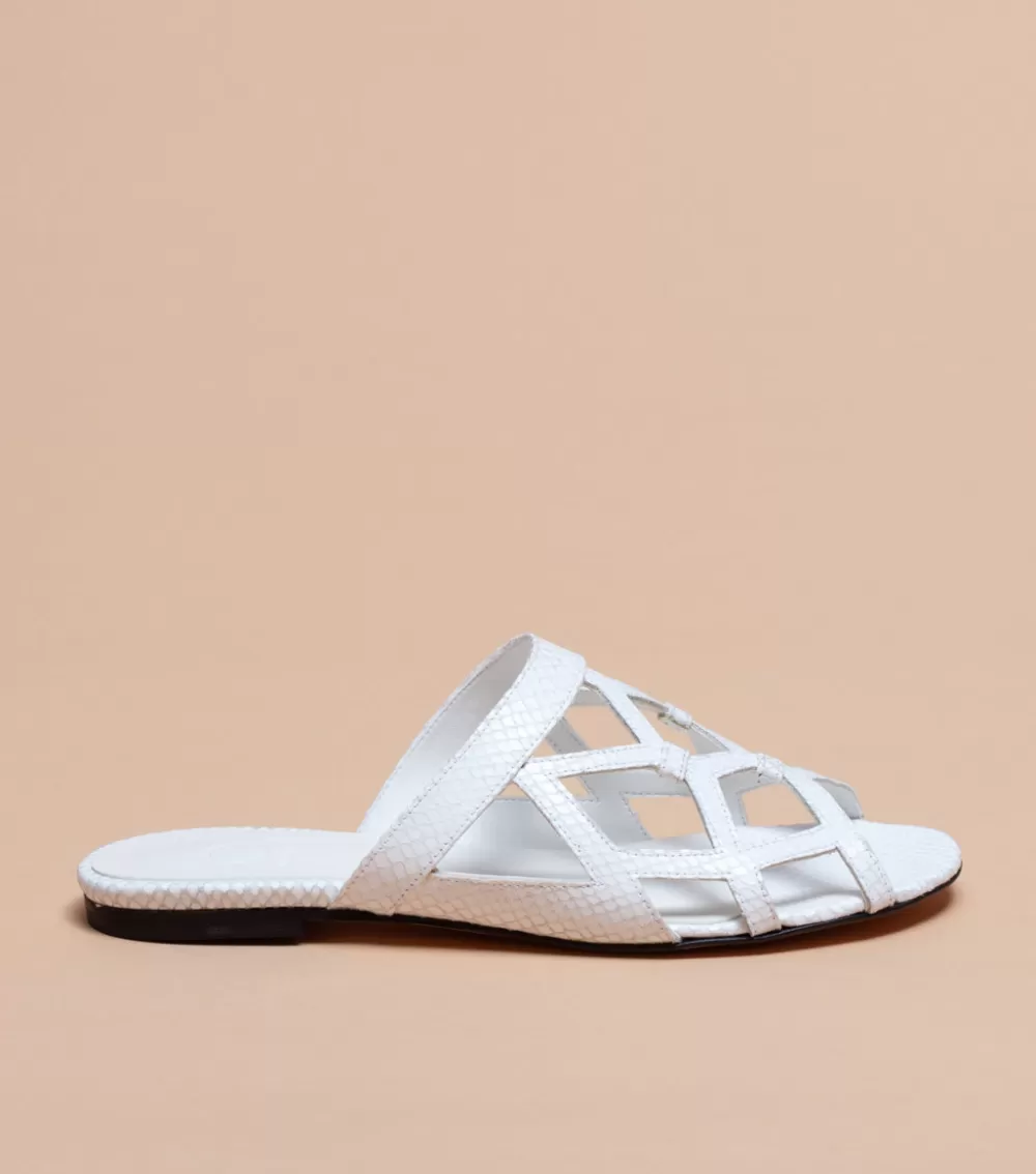 Woman O2monde Shoes | Leela Sandals In White