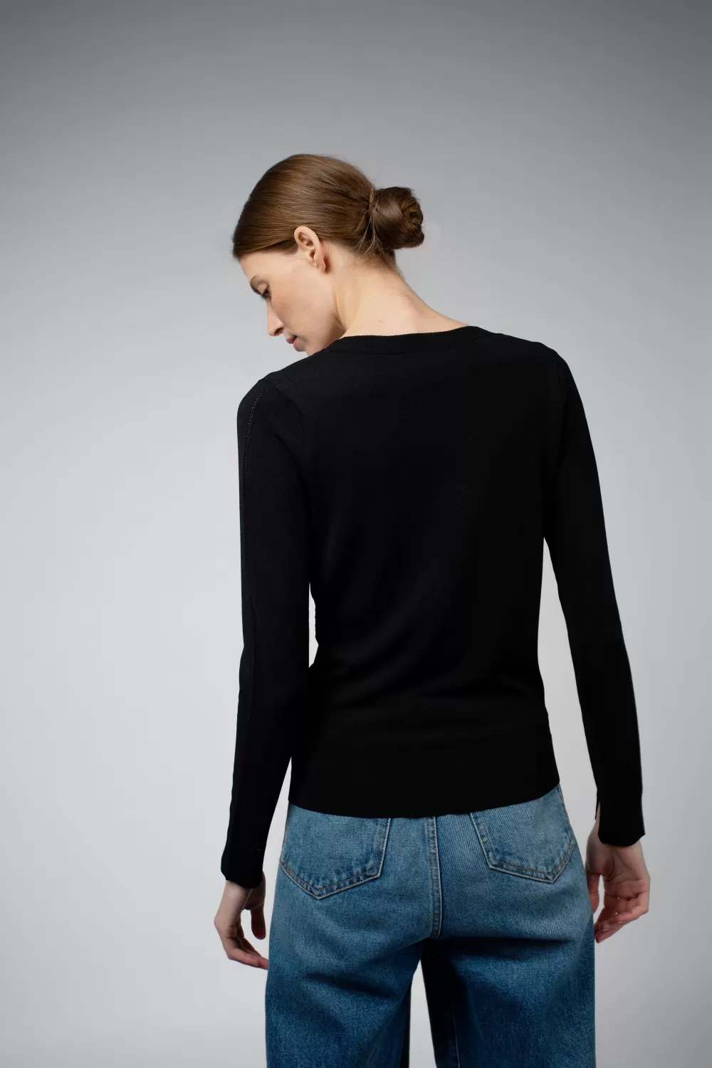 Woman Santicler Knitwear | Livia Long Sleeve V-Neck Viscose Sweater In Black