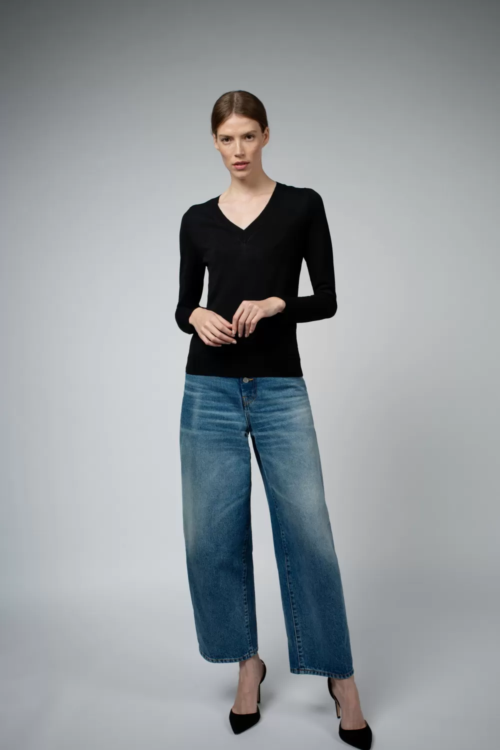 Woman Santicler Knitwear | Livia Long Sleeve V-Neck Viscose Sweater In Black