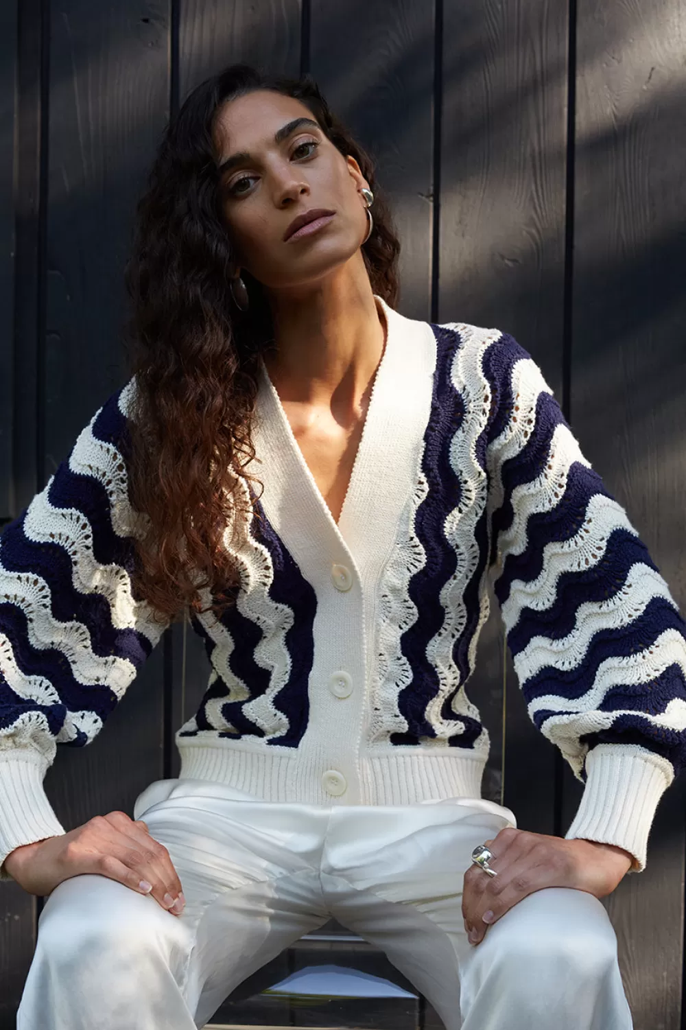 Woman Eleven Six Knitwear | Luna Cardi | Ivory & Navy