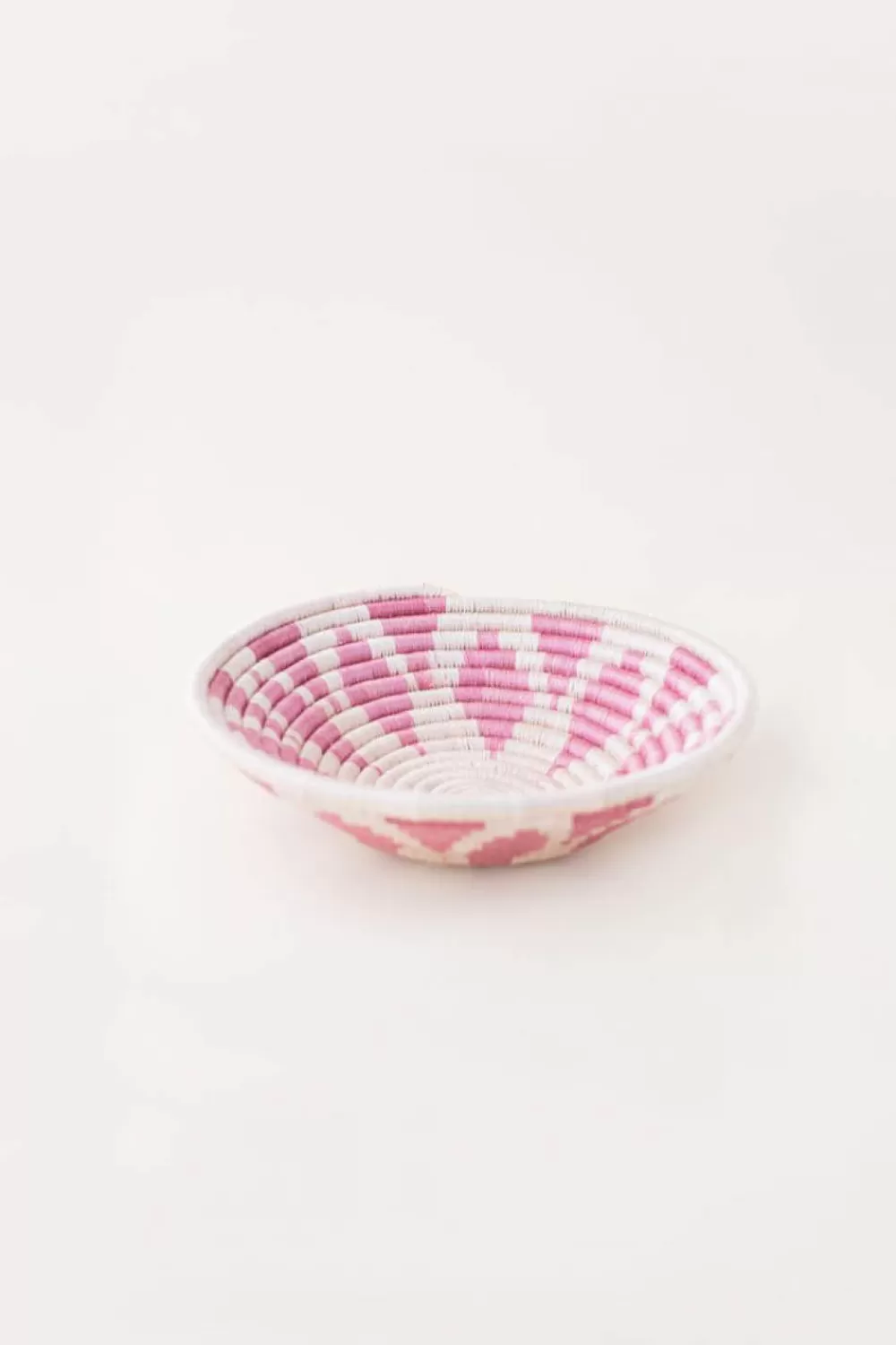 Woman Indego Africa Furniture | Mini Mauve Plateau