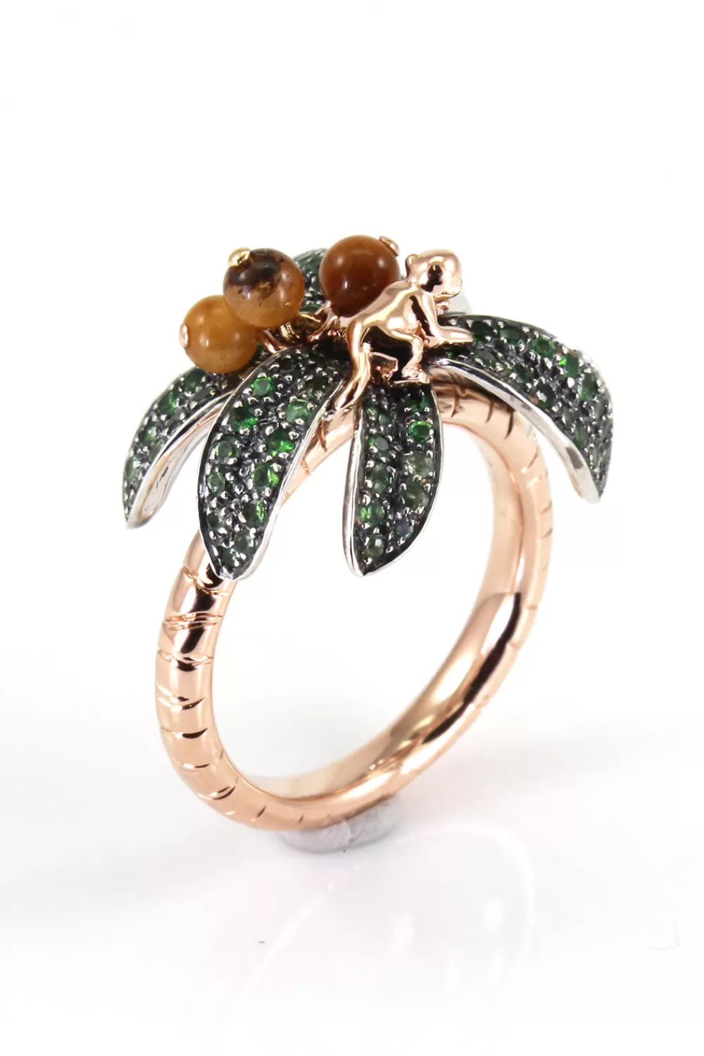 Woman Bibi van der Velden Fine Jewelry | Monkey Palm Ring