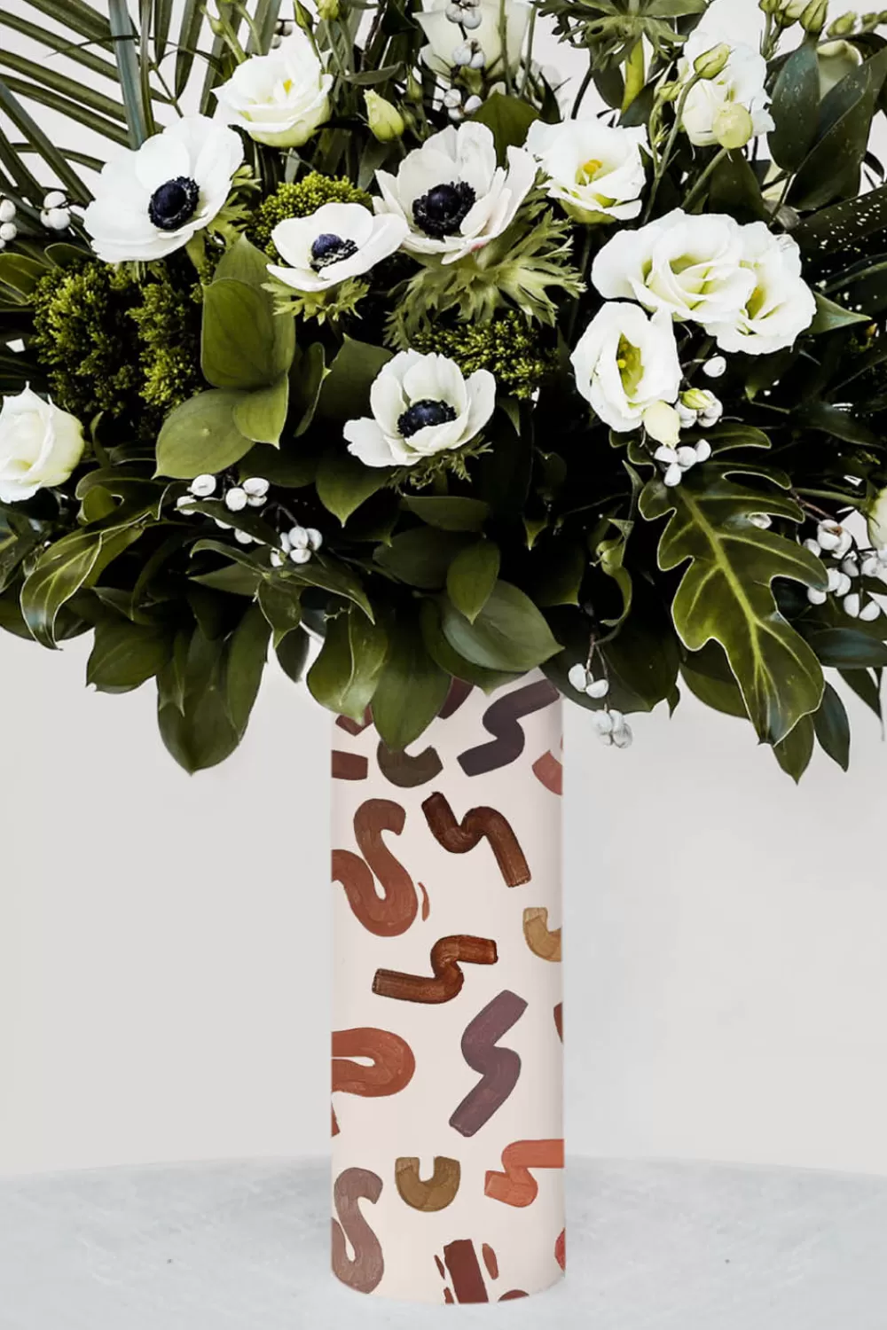 Woman Alepel Furniture | Simple Expression Beige Vase