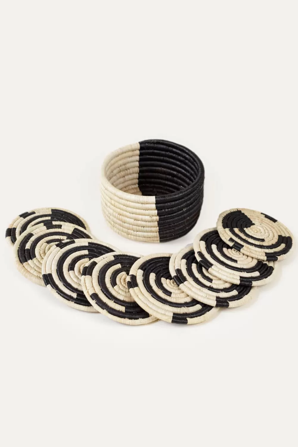 Woman Indego Africa Furniture | Split Mini Basket Set Of 8 Coasters