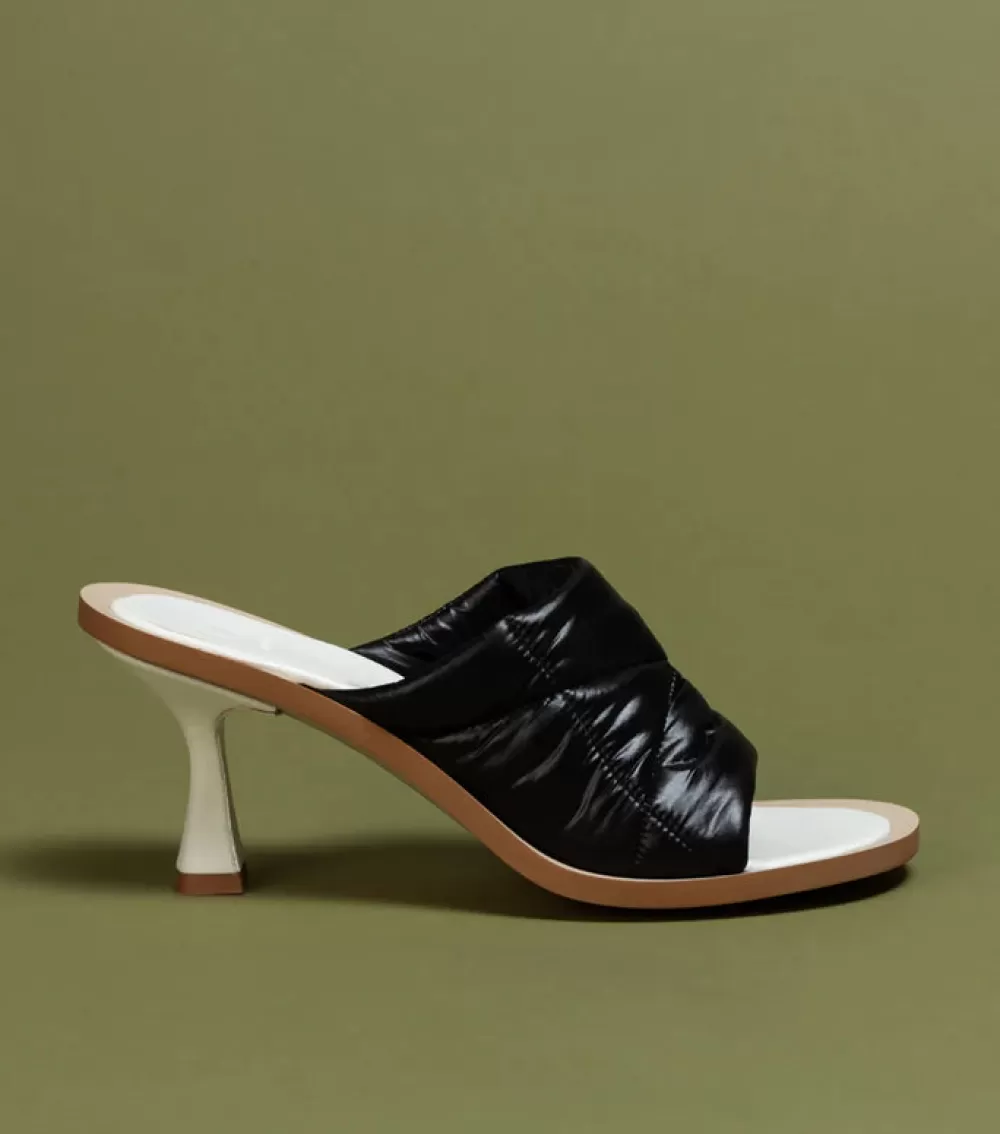 Woman O2monde Shoes | Varunah Mules In Black Nylon