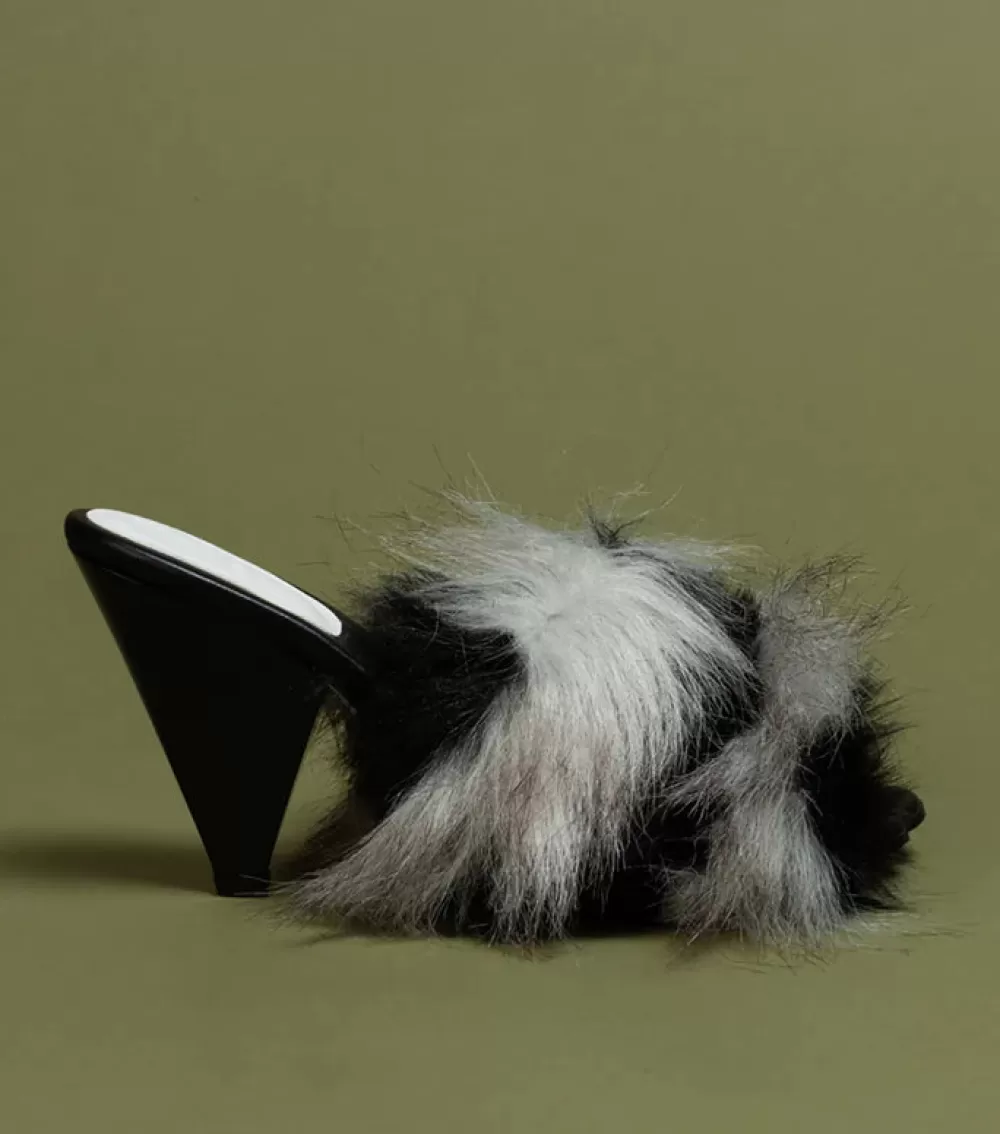 Woman O2monde Shoes | Veles Sandals In B/W Fur